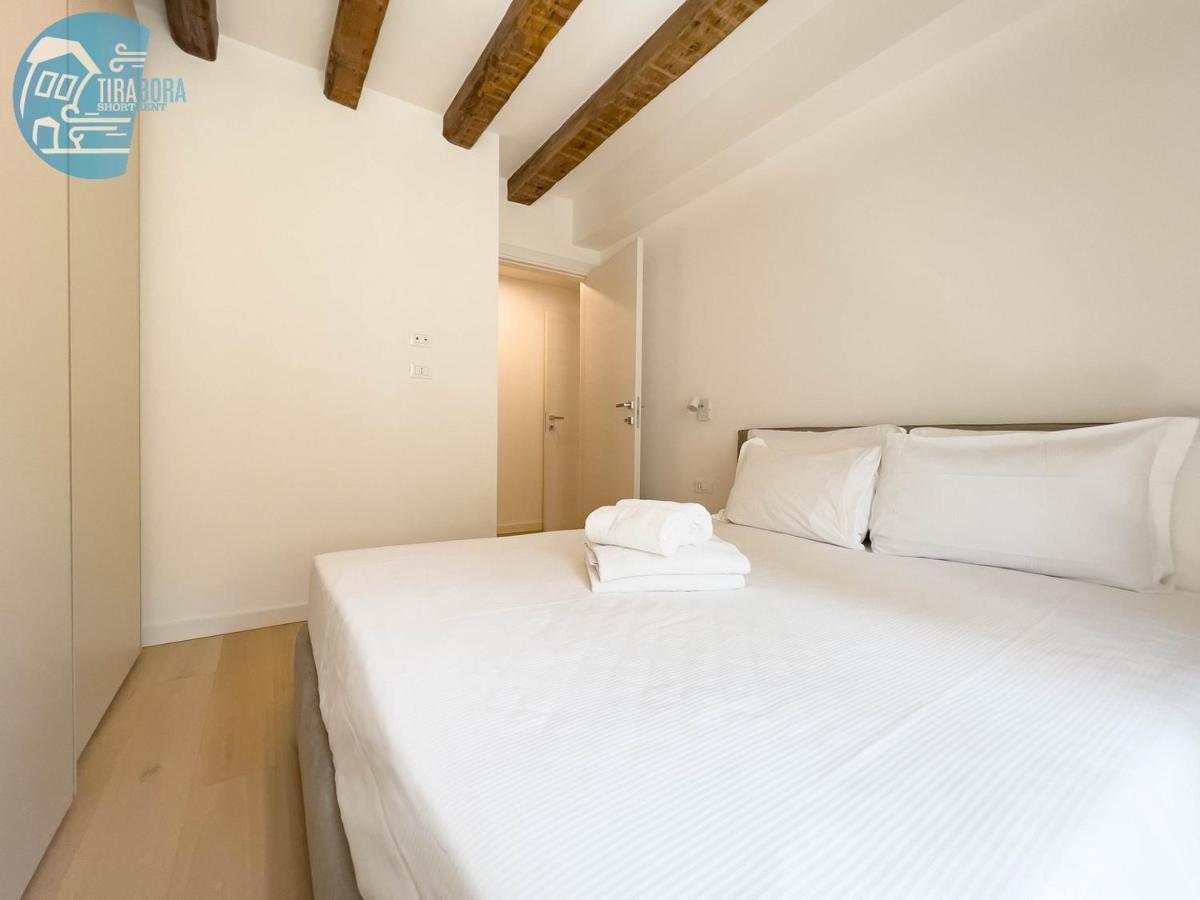 Cavana 10 Tirabora Short Rent Trieste Bagian luar foto